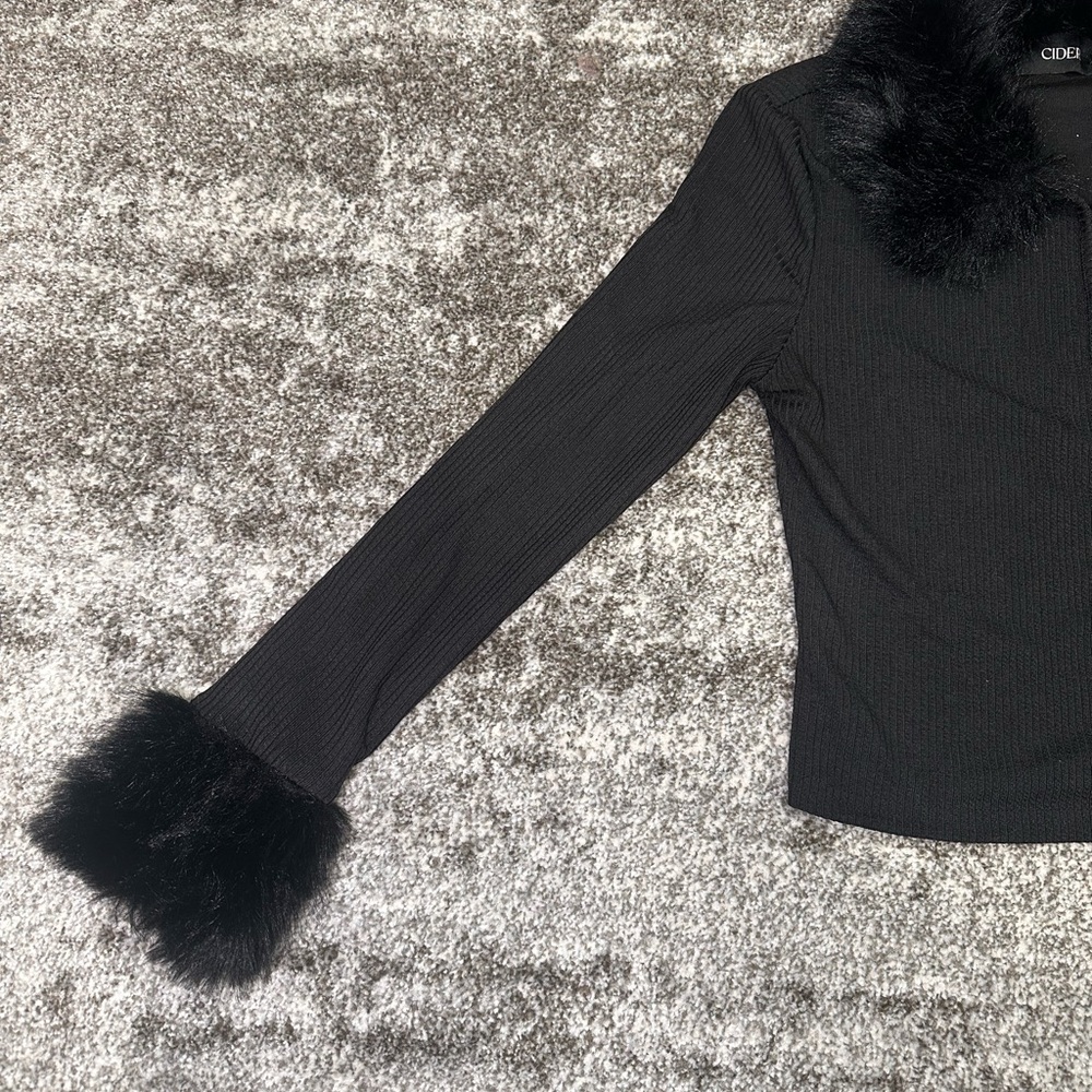 FAUX FUR BABY DOLL CARDIGAN/TOP - Picture 3 of 5